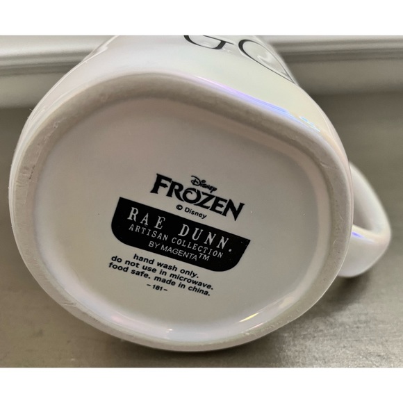 NWT Rae Dunn Disney Frozen “LET IT GO” Iridescent Double Sided Elsa Mug - Picture 4 of 4